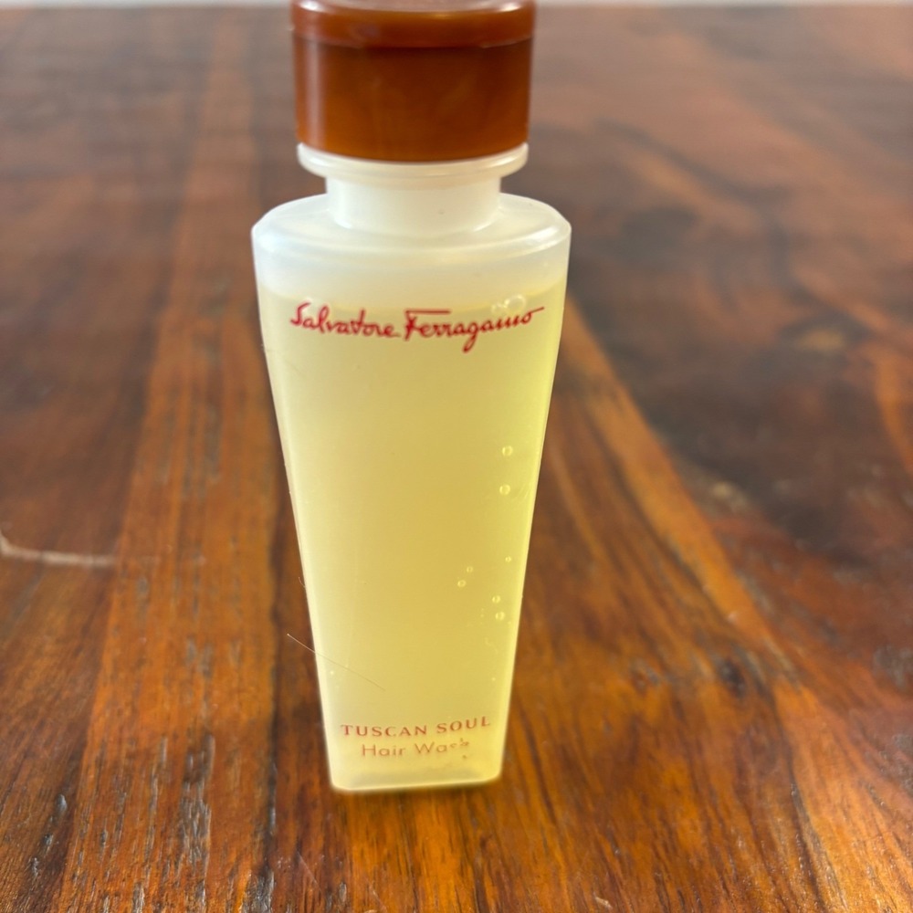 Salvatore Ferragamo Tuscan Soul Hair Wash Shampoo Travel Size 4 Inch‎ Bottle